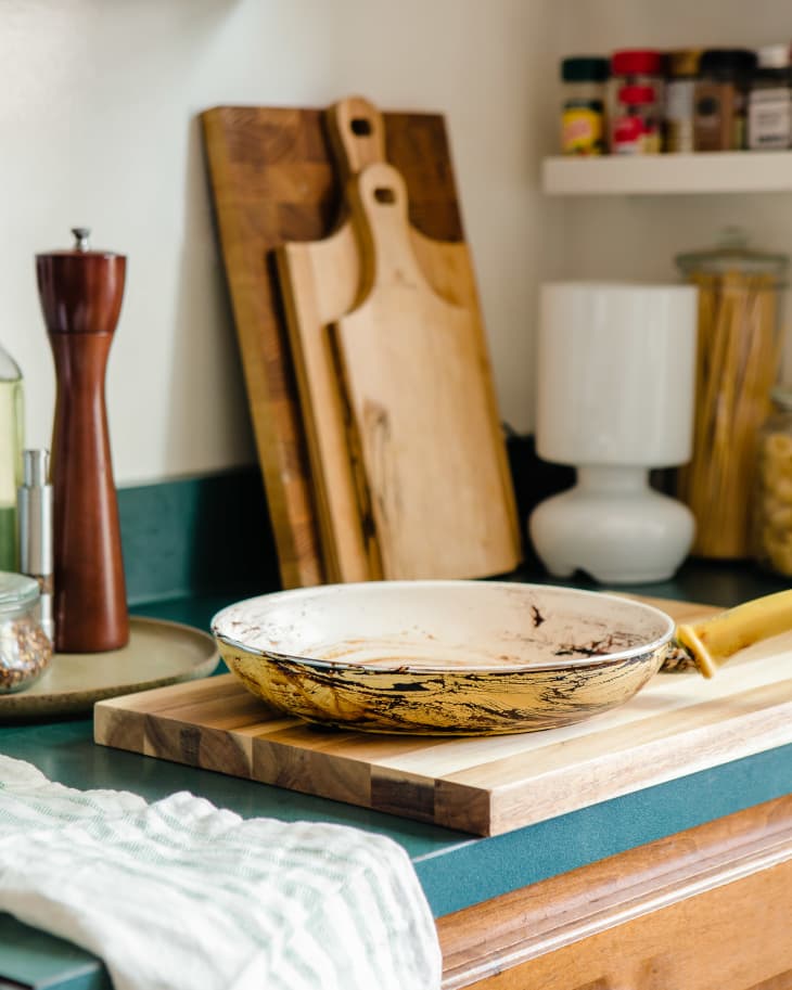 How to Clean a Dirty Nonstick Ceramic Pan The Kitchn